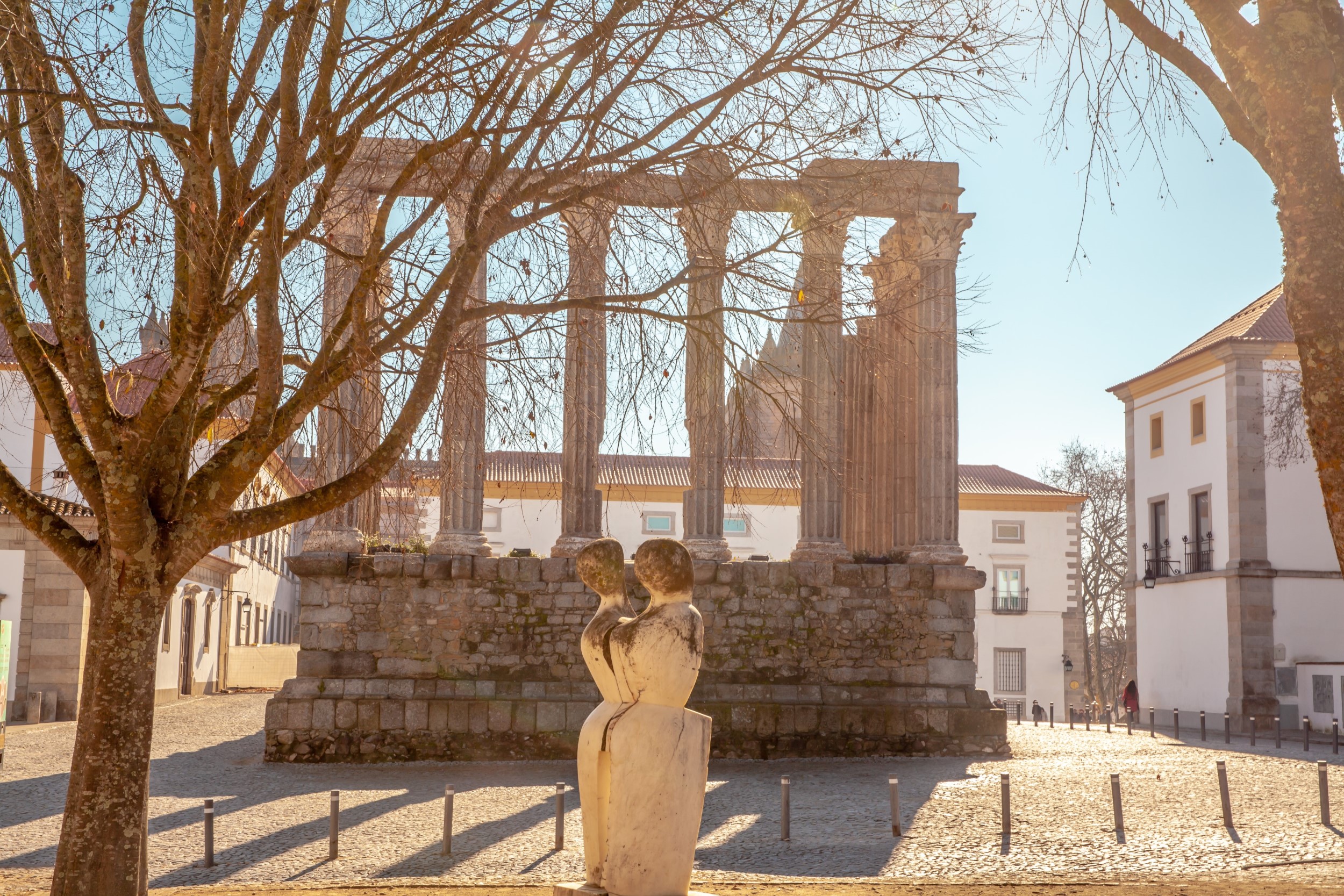 Lisbon to Evora: A Comprehensive Distance & Route Guide
